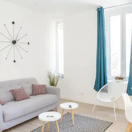 Apartment Amazing Large 1-bedroom Cannes